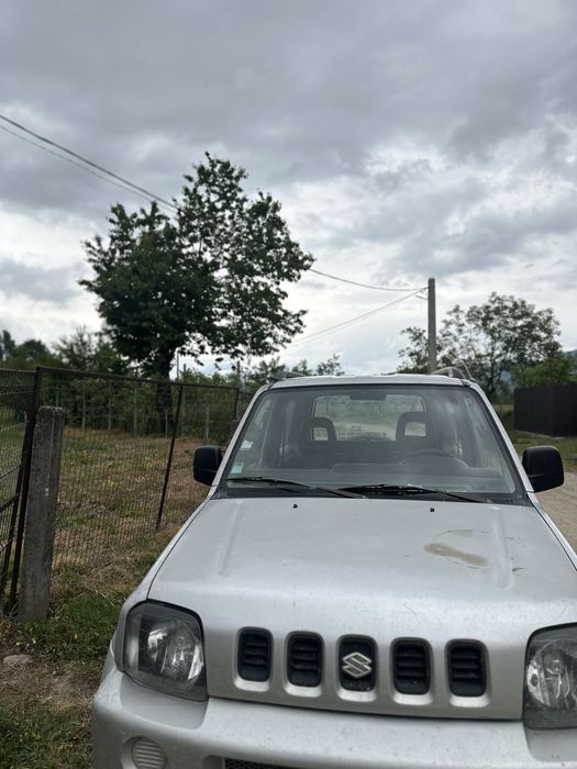 Vând Suzuki Jimny
