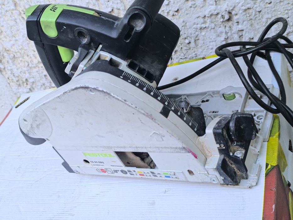 Ръчен циркуляр Festool TS55 EBQ за ремонт или части.