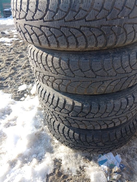 Vând  doar perechi de jante