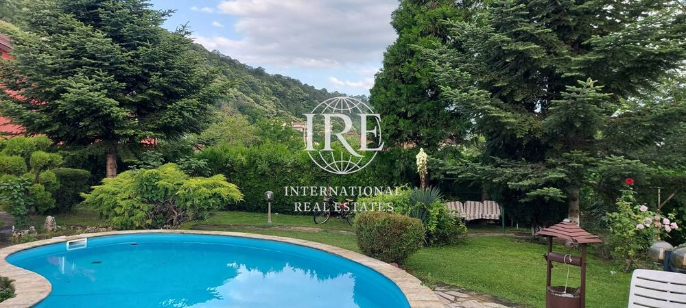 Продава се Къща в Варна, Аспарухово - 310 кв.м за 836 €/кв.м - Снимка #10