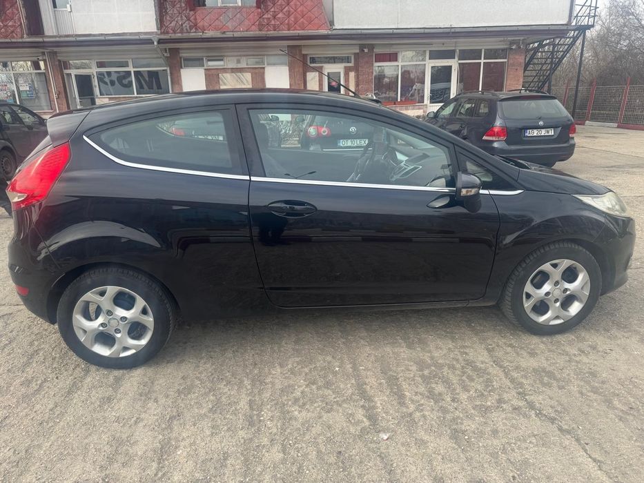 Ford Fiesta 2009 / 1.6 tdci / 90cp / 260.000km