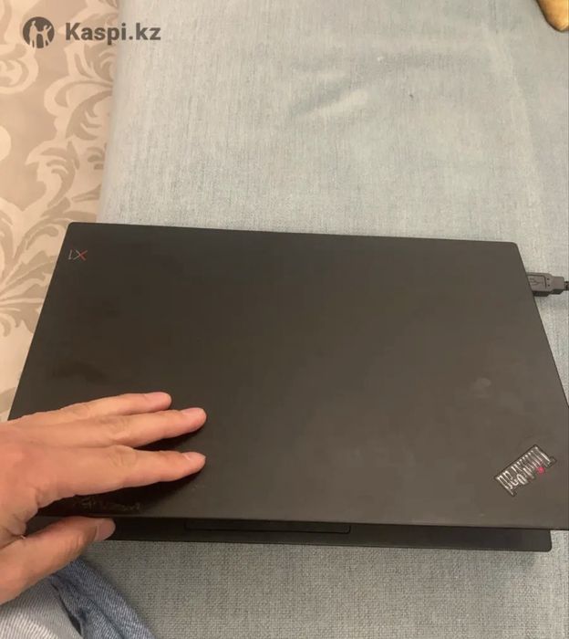 Lenovo ThinkPad X1 Carbon (6-е поколение)