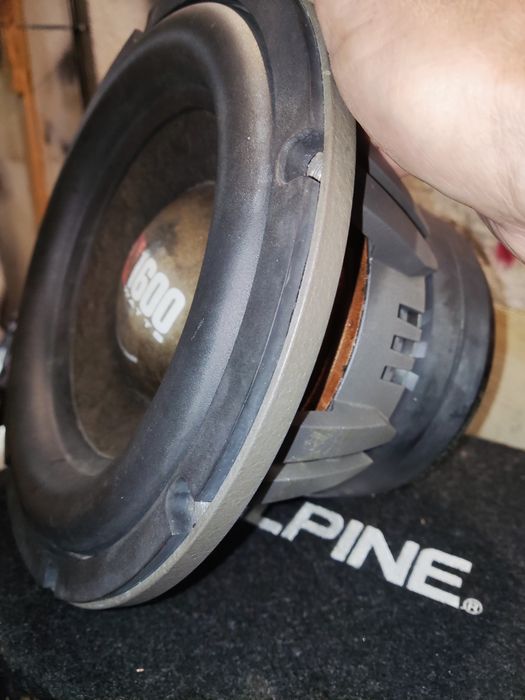 Бас 10" JBL,400W RMS,4ohm