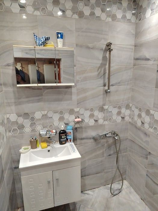 Продава се Тристаен апартамент в София, Толстой - 68 кв.м за 1388 €/кв.м - Снимка #20