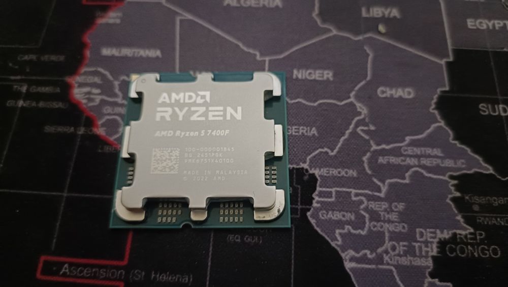 Продам процессор R57400