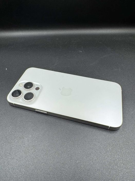 Hope Amanet P5-iPhone 15 Pro Max,White Titanum, 256GB/87%