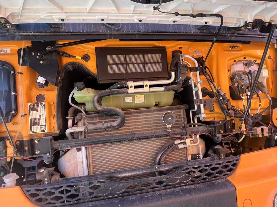 Самосвал Shacman X3000 6×4