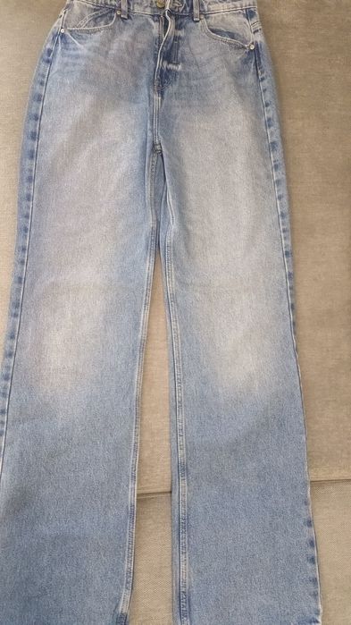 Срочно продам джинсы