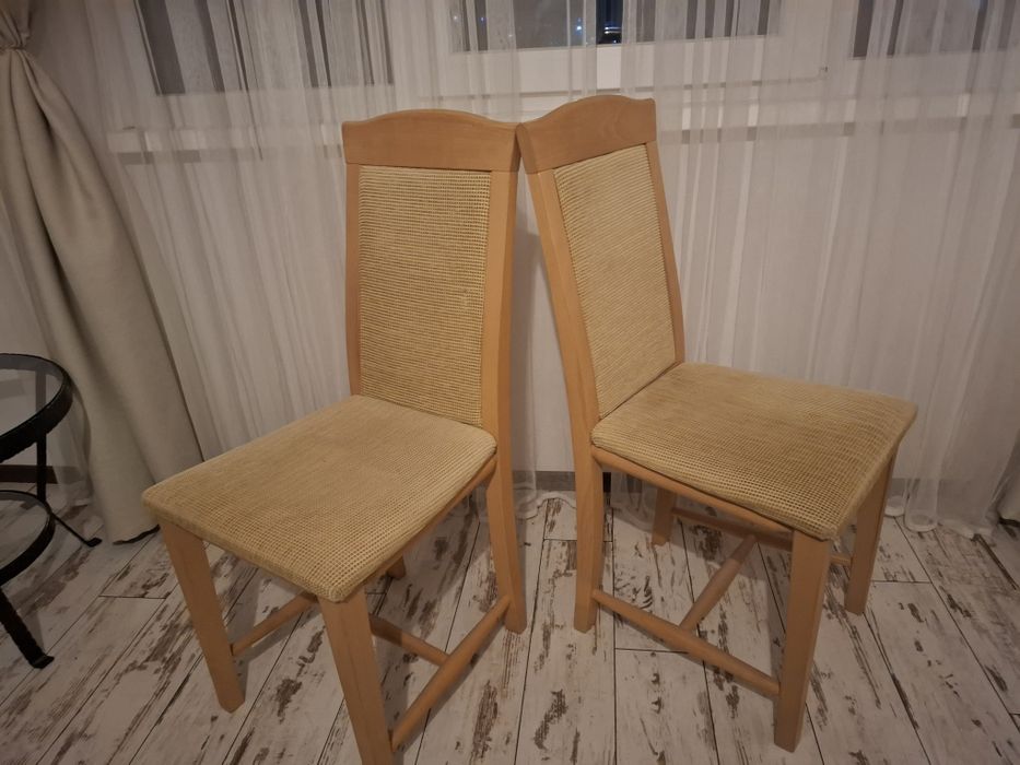 Столове за всекидневна