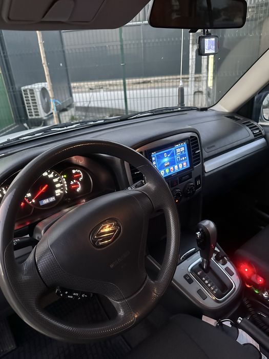 Suzuki Grand Vitara 2.0 benzina și gpl