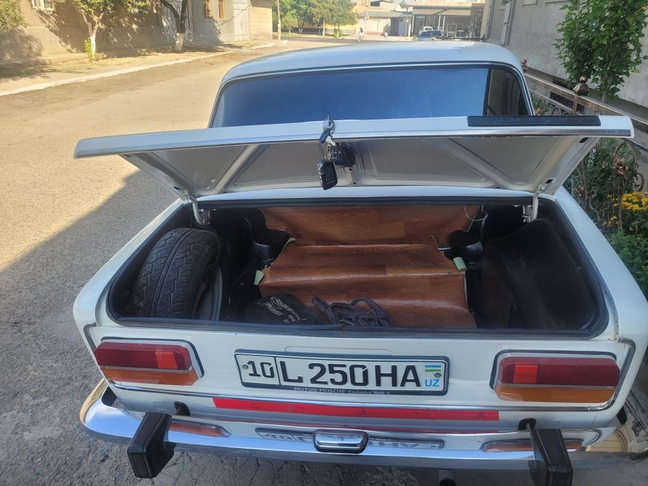 Жигули 2103 сотилади