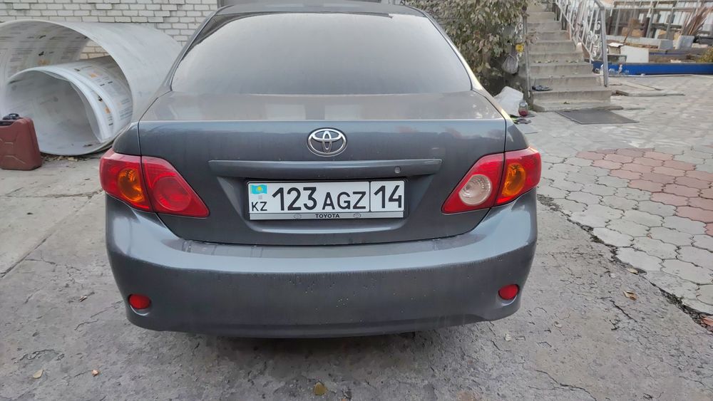 Тойота Королла продам