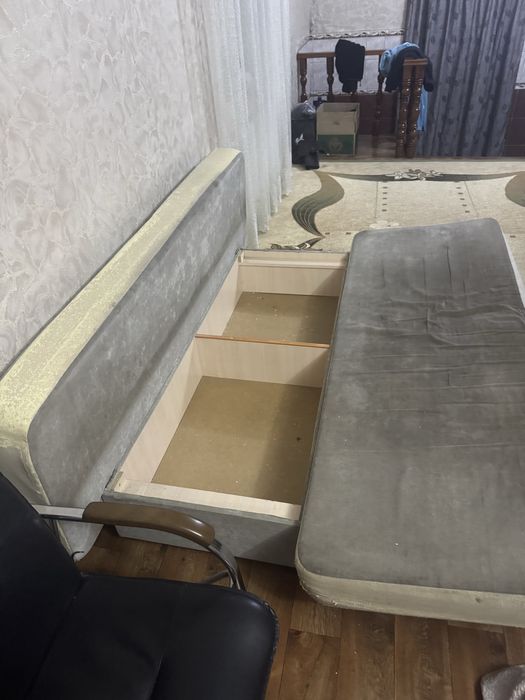 Продам диван раскладной