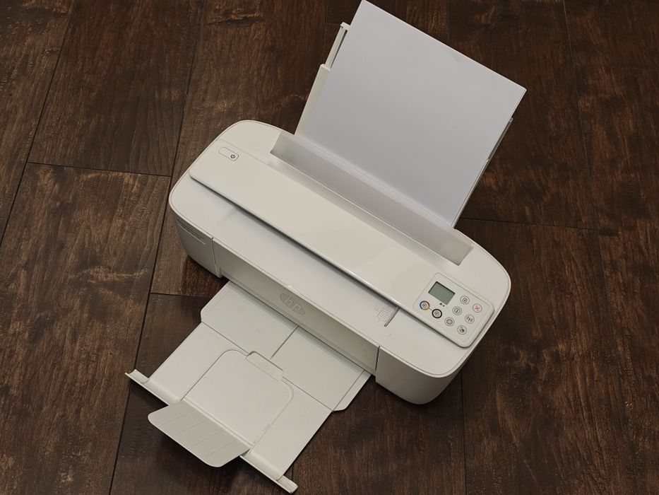 Imprimanta Hp deskjet 3775