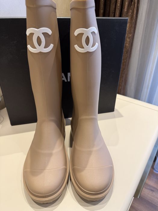 Дамски гумени бежови ботуши Chanel