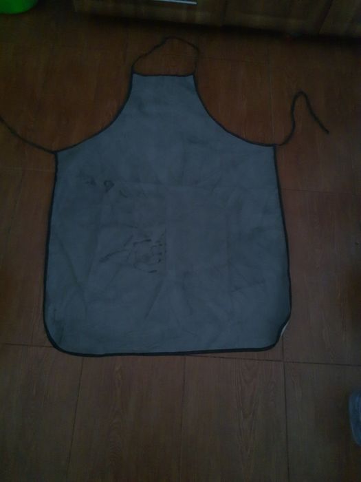 перчатки и спец фартук