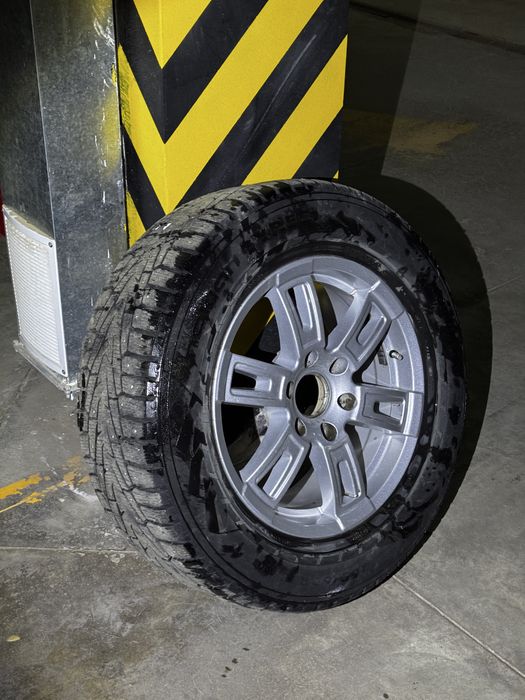 Nokian Nordman 265/60/18