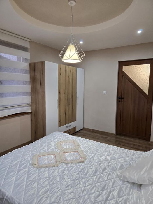 Продава се Къща в Ловеч, Младост - 230 кв.м за 2131 €/кв.м - Снимка #17