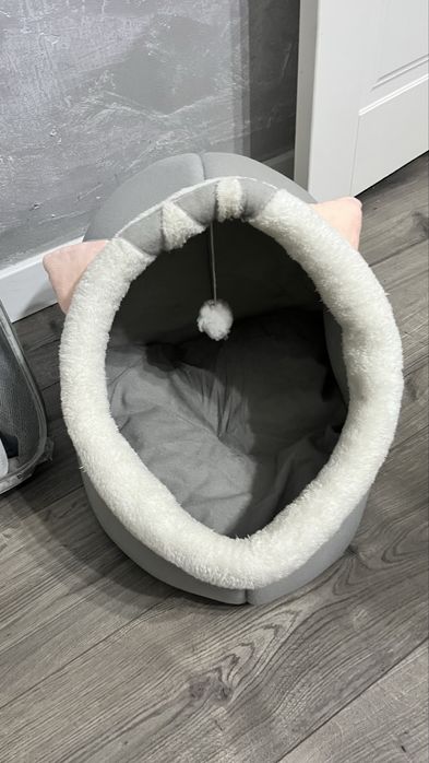 Теплый ледак для кошек и сумка