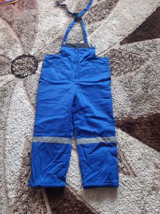 Продам    джинсы