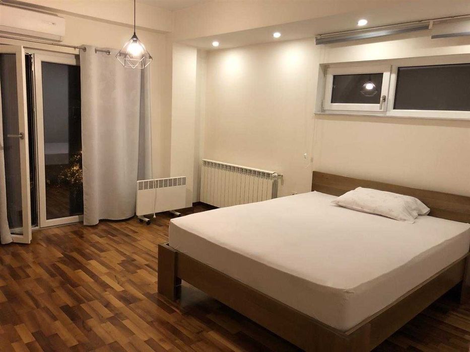 Тристаен имот в кв.Овча купел 1