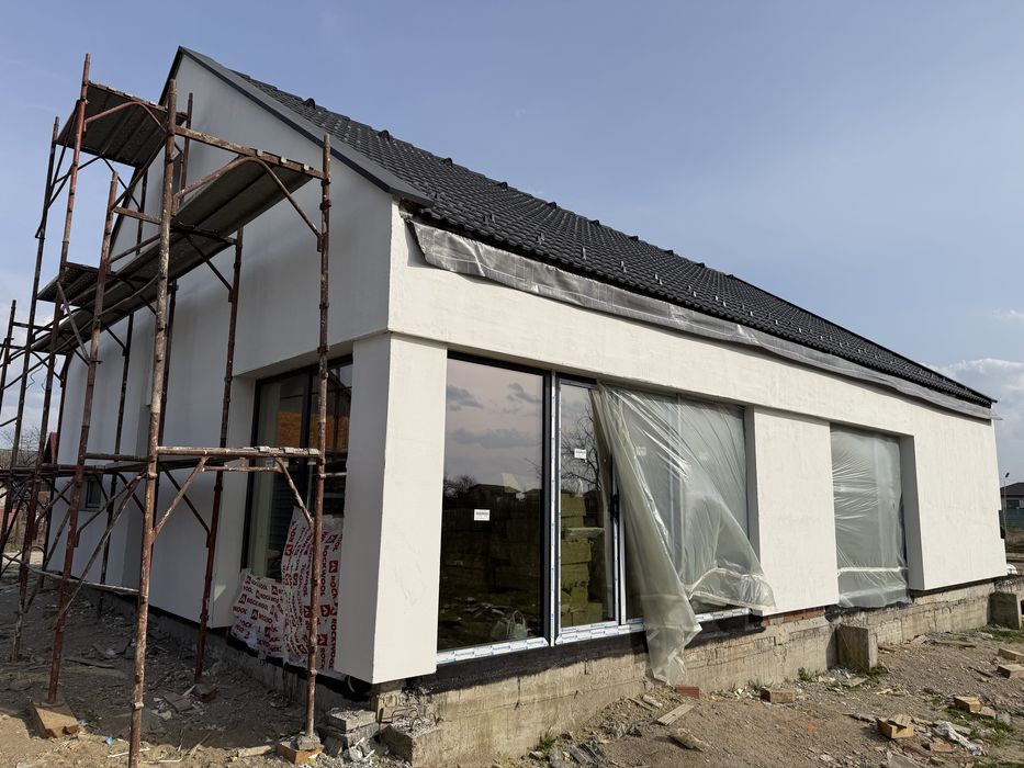 Casă NZeB pentru familie, 118 mp + caștig mansarda 80 mp, teren 500 mp