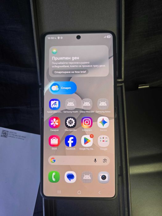 Samsung Galaxy Z flip 8 Graphite