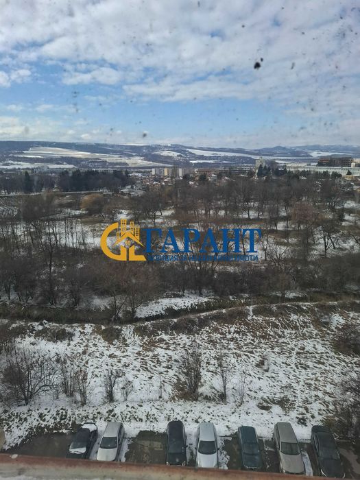 Продава се Едностаен апартамент в Радомир - 45 кв.м за 624 €/кв.м - Снимка #3