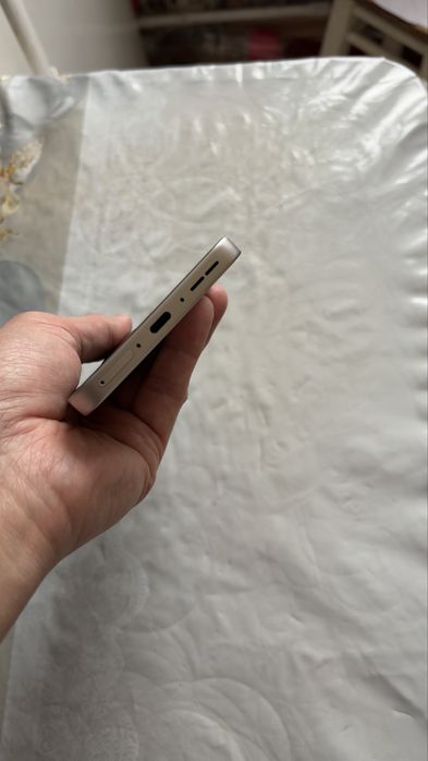 Продам Oneplus норд 5