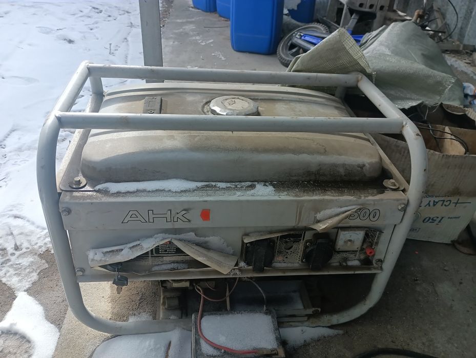 Генератор бензиновый