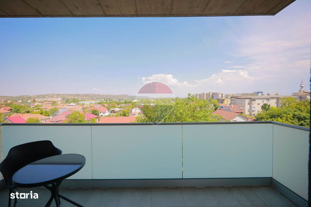De vânzare apartament cu 2 camere și parcare - Grand Hill Residence