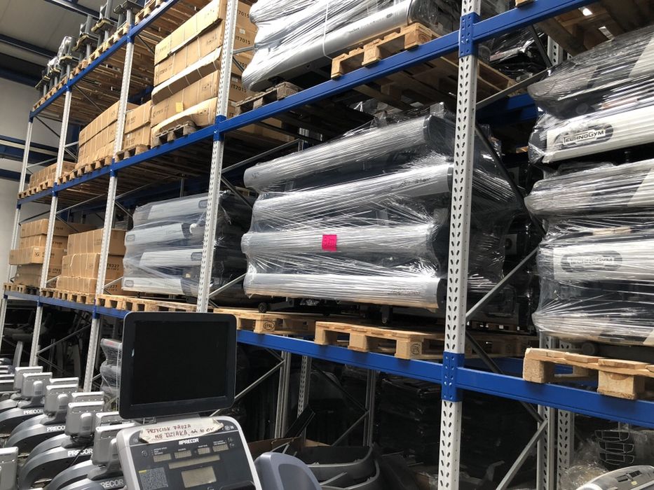 Depozit benzi alergare technogym