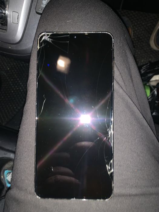 Продам самсунг с 21 срочьно