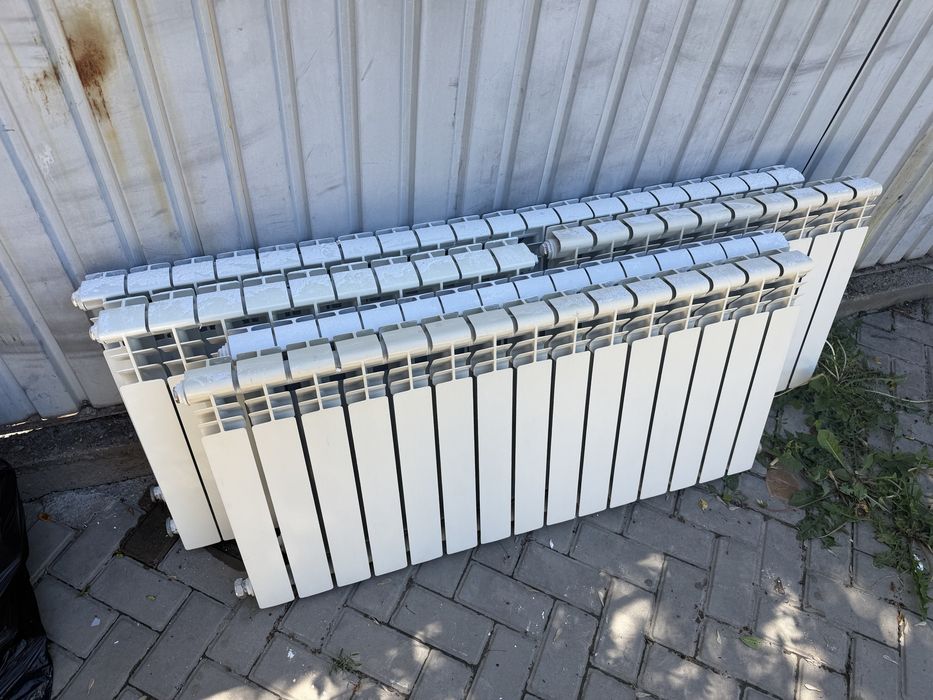 Продам алюминевые батарей 5шт
