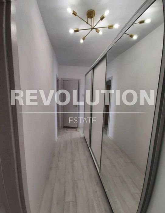 Дава се под наем Тристаен апартамент в Варна, Колхозен пазар - 65 кв.м за 800 € - Снимка #5