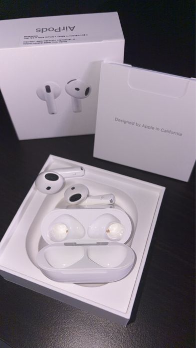 Căști Apple AirPods 4 cumpărate acum 3 zile de la Altex (cu dovadă)