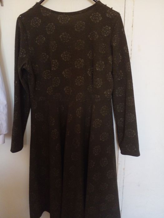 Koynak sotiladi razmer 48  narxi 70.ooo