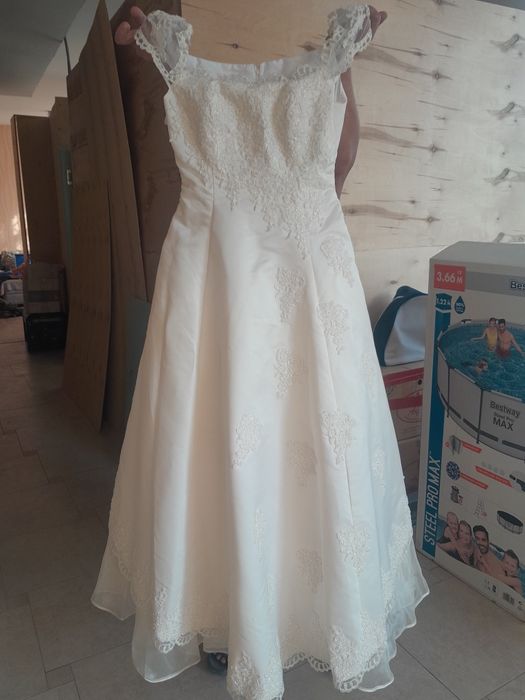 Платье свадебное пышное