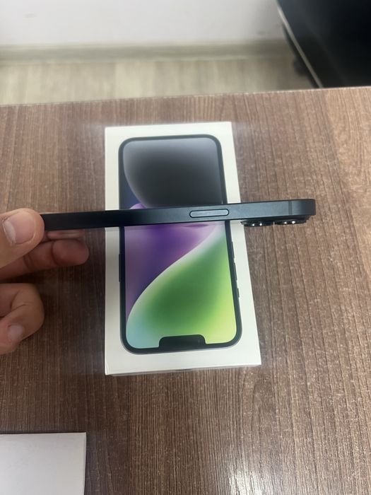 Продается Iphone 14 в идеальном состоянии.