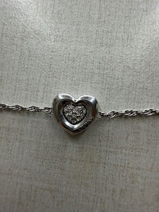 Guess гривна със сертификат