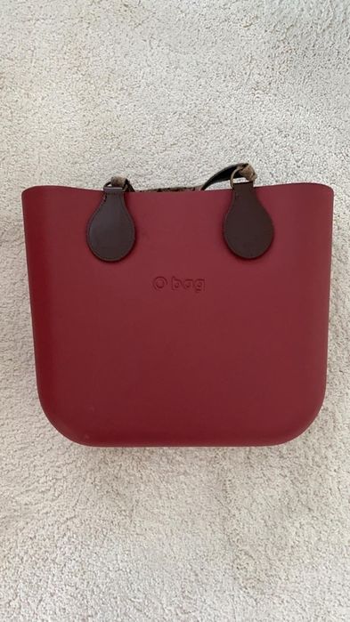 Geanta O Bag originala Bordo folosită de câteva ori