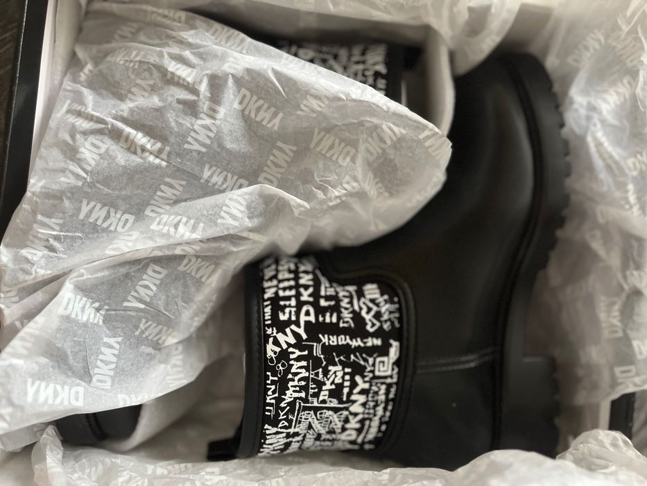 DKNY дамски боти Оригинални, размер 40