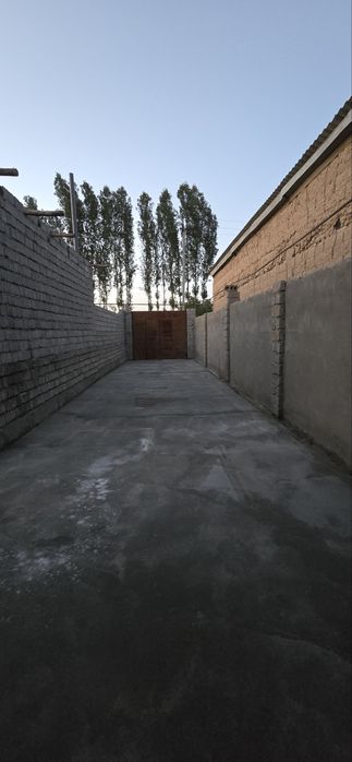 Ийикота 2 сотих ховли сотилади. Тинч, файизли махалла.