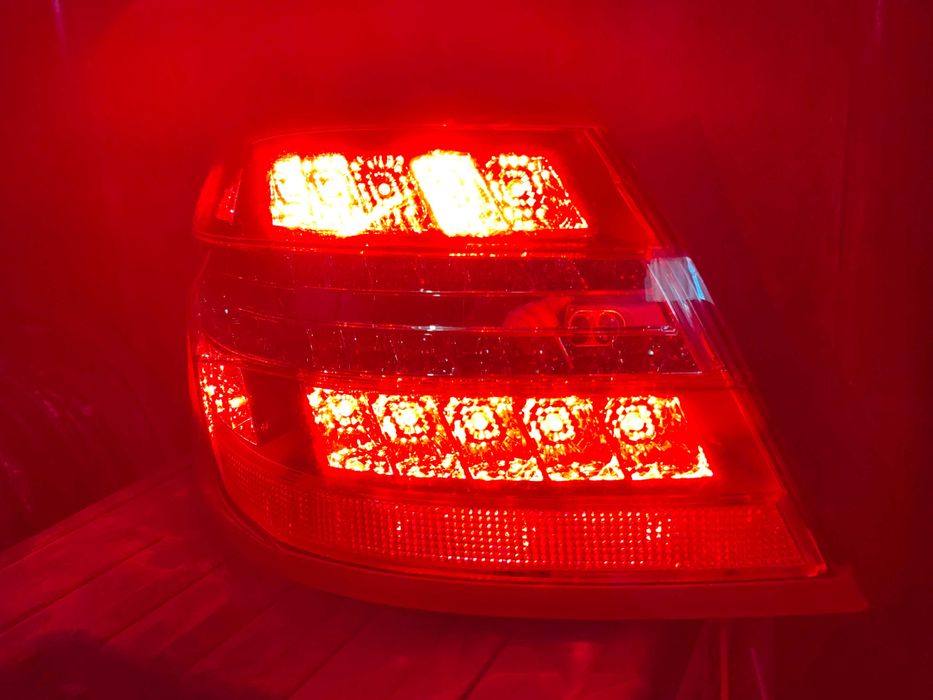 Стоп Mercedes W212 E-Classa LED ляв седан/ Стоп Мерцедес W212