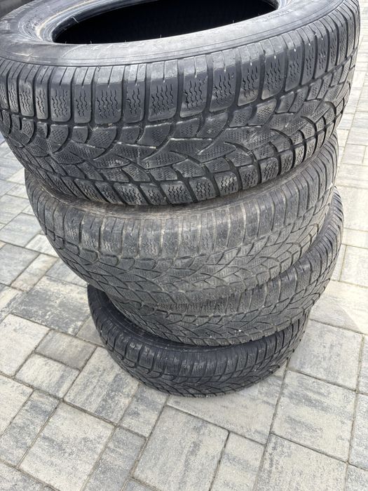 Pachet 2 seturi anvelope iarna plus 1 set jante