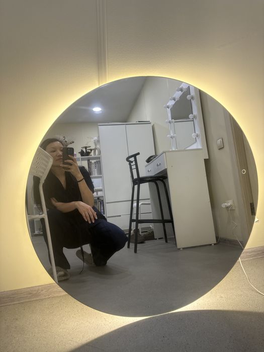 Зеркало настенное