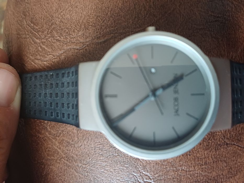 Vând ceasuri originale Jacob jensen