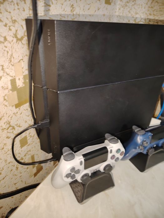 Playstation 4  fat