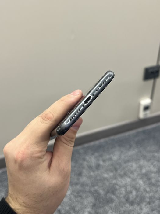 Iphone 11 64GB black karobka bor