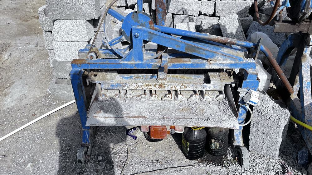 Шлакоблок аппарат мишалка